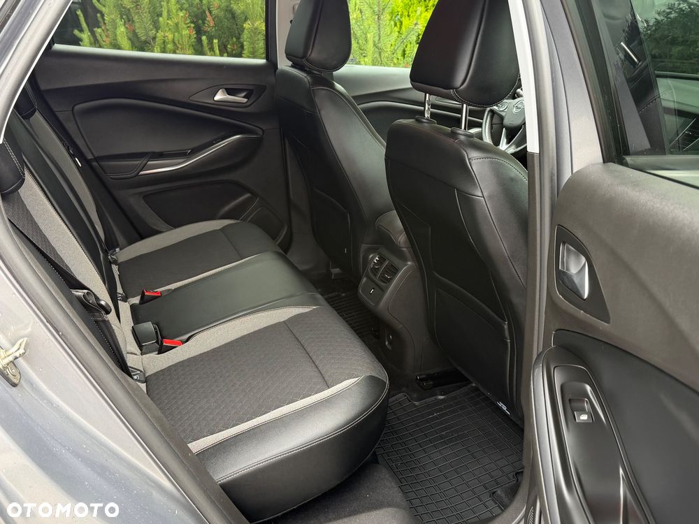Opel Grandland X - 12