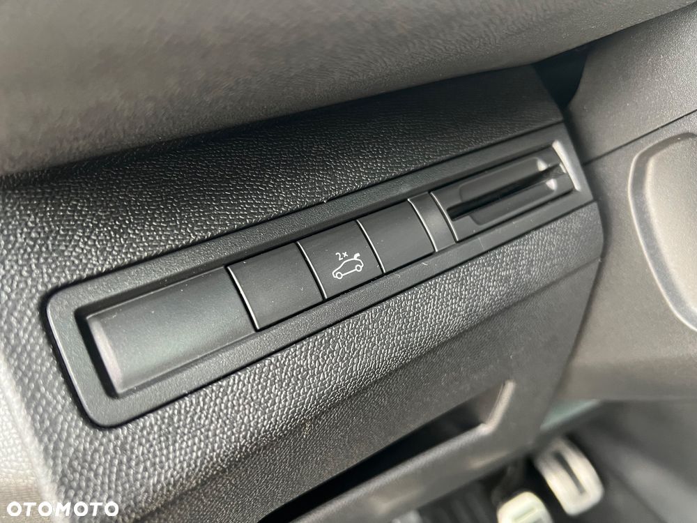 Peugeot 5008 1.2 PureTech Crossway S&S - 21