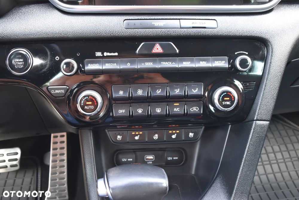 Kia Sportage 1.6 T-GDI AWD GT Line - 33