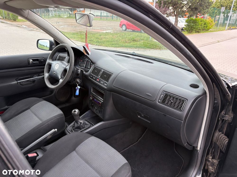 Volkswagen Golf 1.4 Comfortline - 16