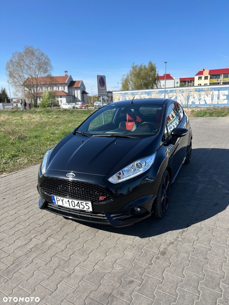 Ford Fiesta ST2 - 1