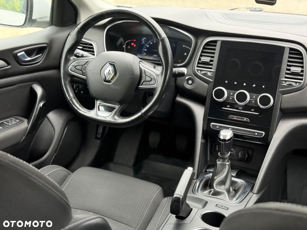 Renault Megane - 11
