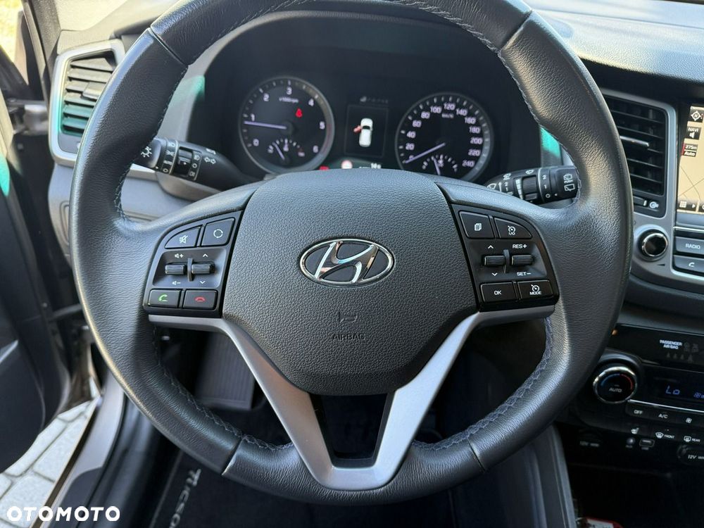 Hyundai Tucson blue 1.7 CRDi 2WD Passion - 16