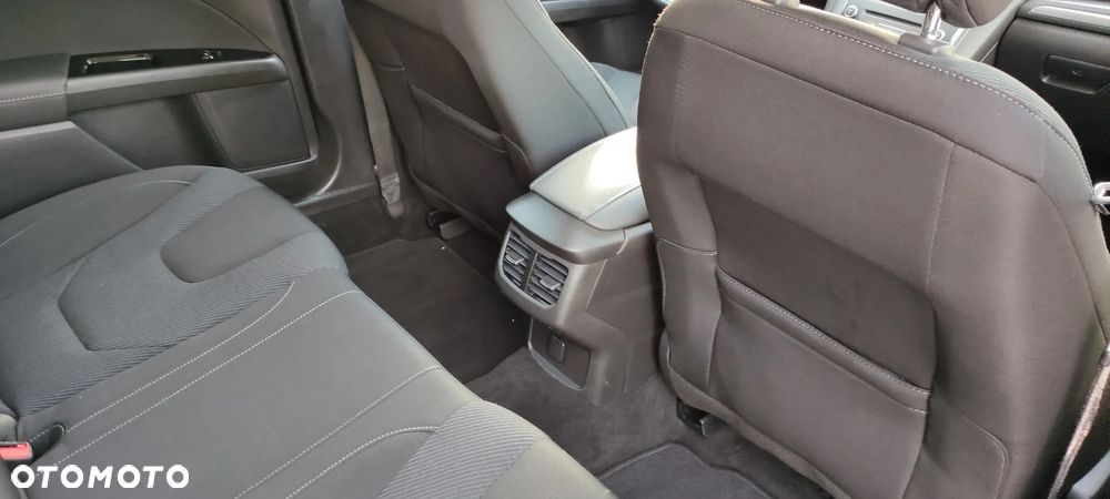 Ford Mondeo 2.0 TDCi Titanium - 18