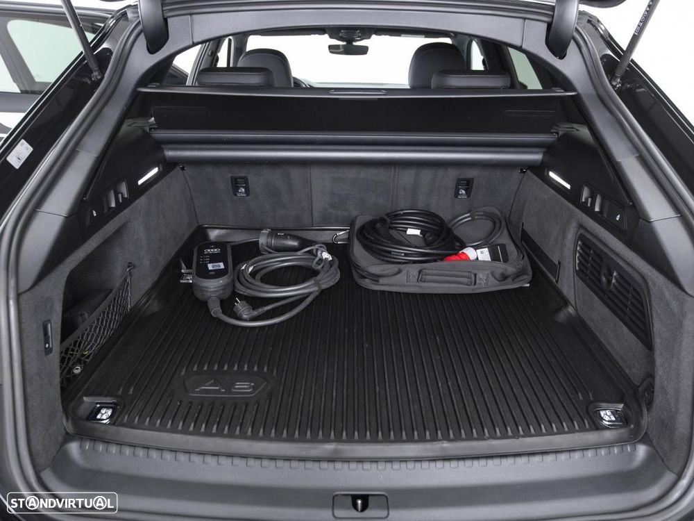 Audi A6 Avant 55 TFSI e quattro S tronic S line - 13