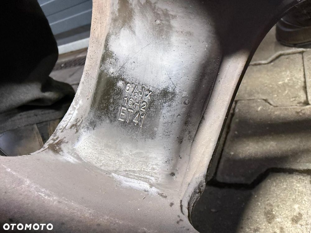 RENAULT MEGANE IV FELGI STALOWE OPONY 205/55/16 6,5Jx16 ET41 403003680R - 14