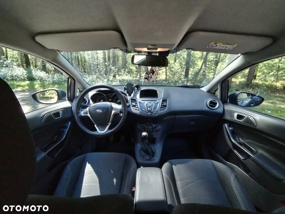 Ford Fiesta - 6