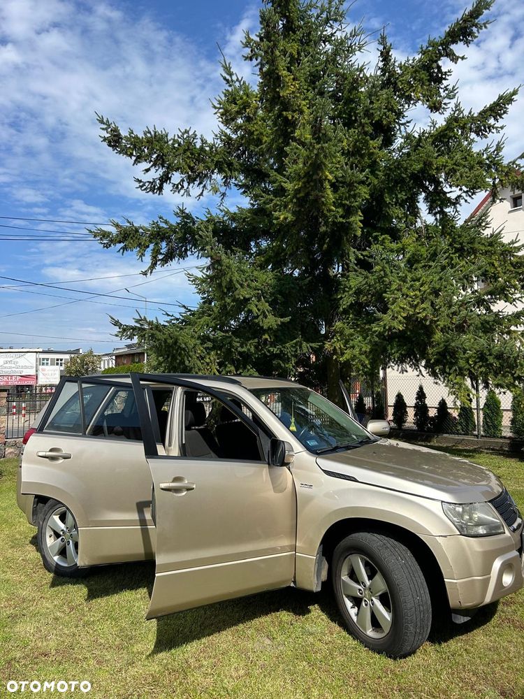 Suzuki Grand Vitara 1.9 DDiS Comfort + DPF - 5