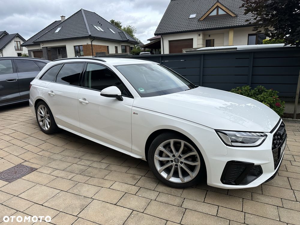 Audi A4 Avant - 4