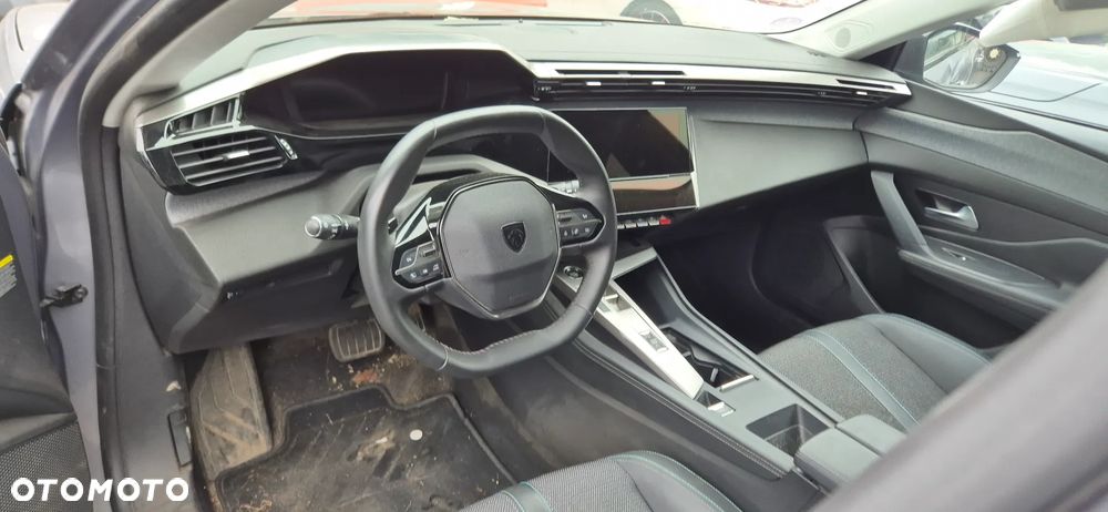 Peugeot 308 - 9