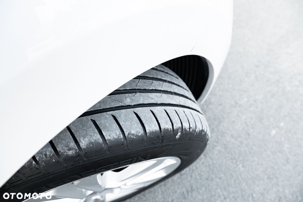 Hyundai i30 i30cw 1.6 Trend - 26