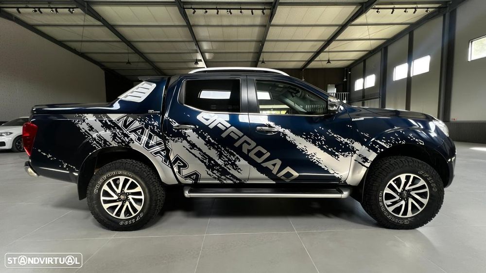 Nissan Pick Up - 4