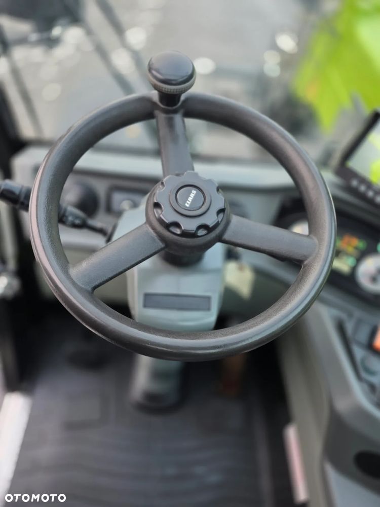 Claas Scorpion 732 VARIPOWER - 16