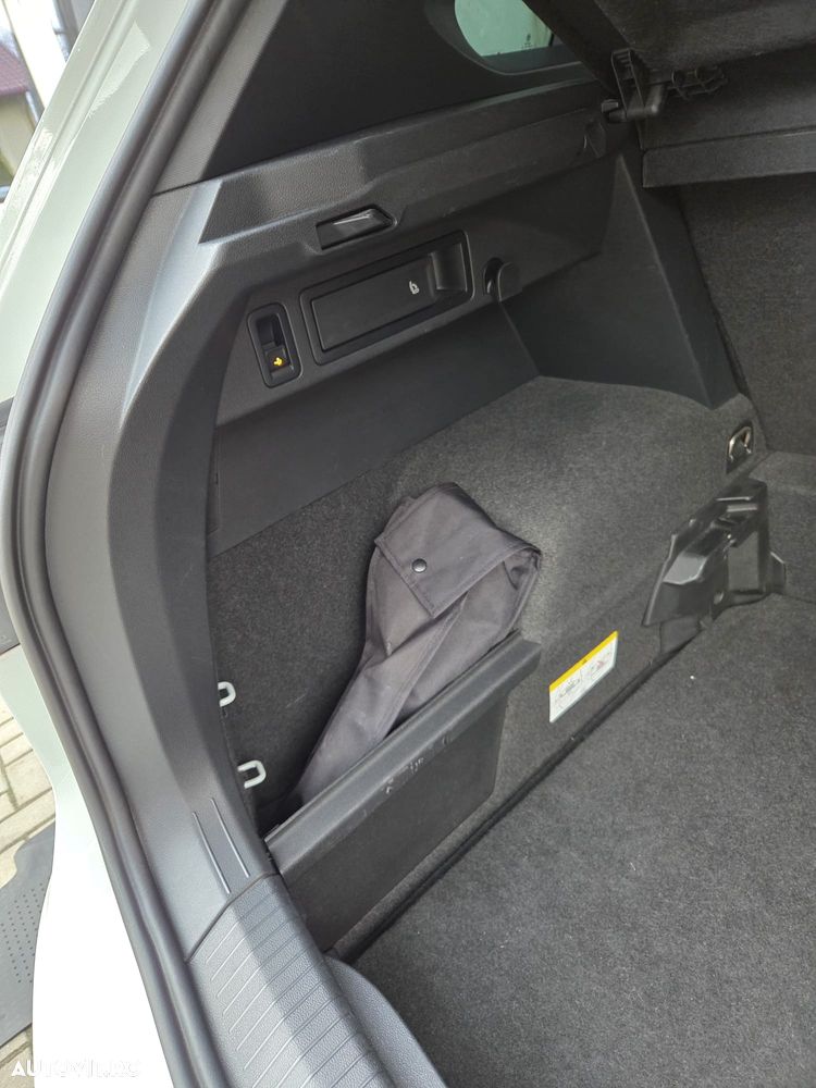 Volkswagen Tiguan 2.0 TDI SCR Life - 16