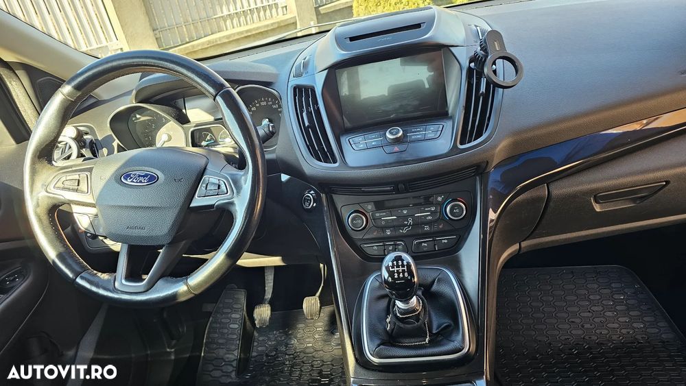 Ford Kuga 2.0 TDCi 4WD Titanium - 3