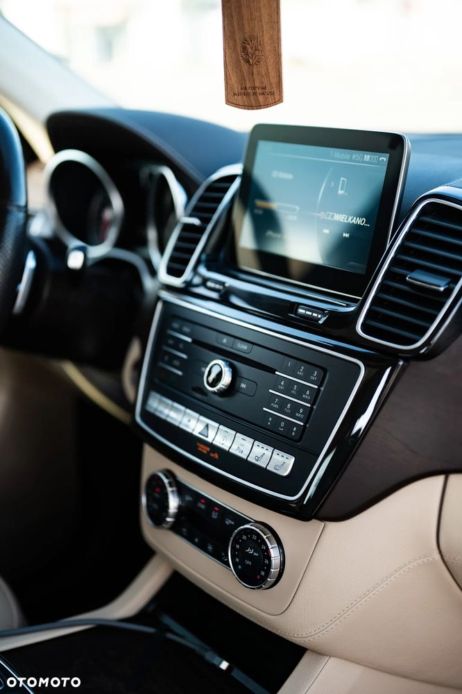 Mercedes-Benz GLS 500 4-Matic - 20