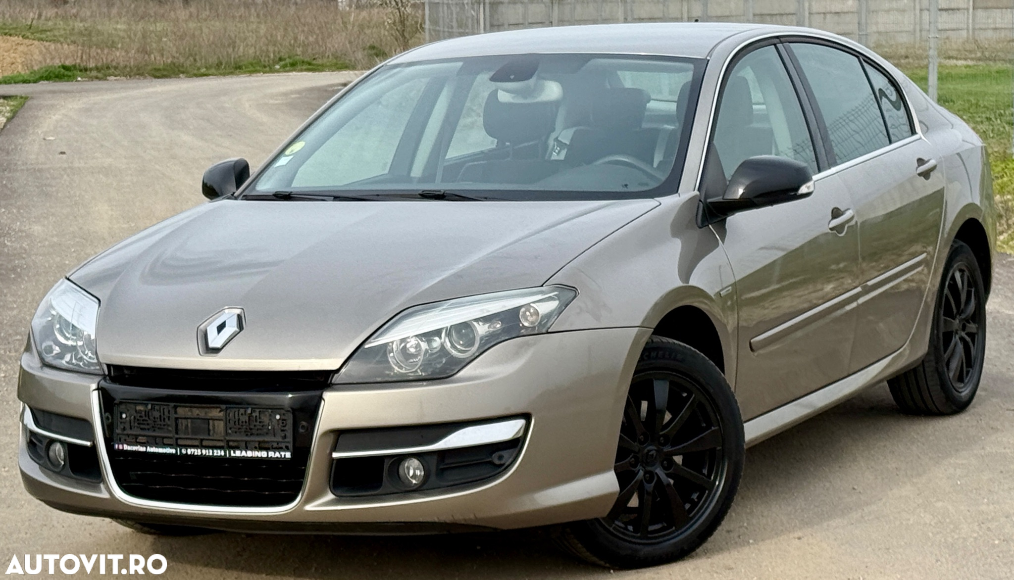 Renault Laguna ENERGY dCi 130 FAP Start & Stop Bose Edition - 20