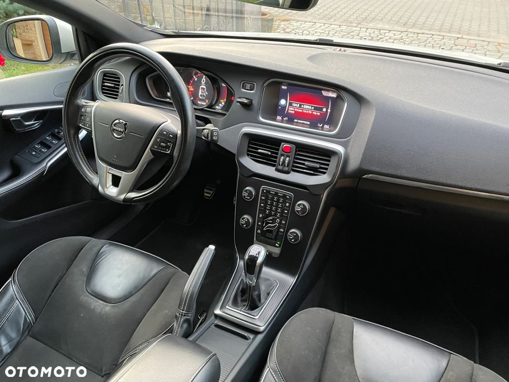 Volvo V40 D3 RDesign - 25