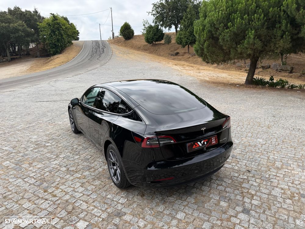 Tesla Model 3 Long Range Tração Traseira - 2