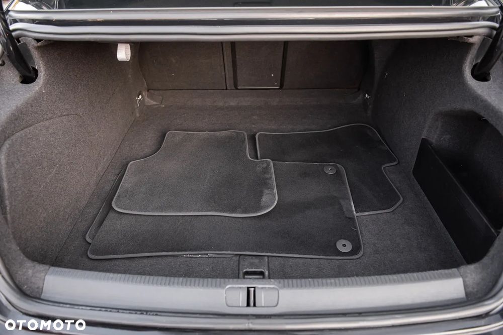 Volkswagen Passat 3.6 V6 4Motion DSG Exclusive - 29