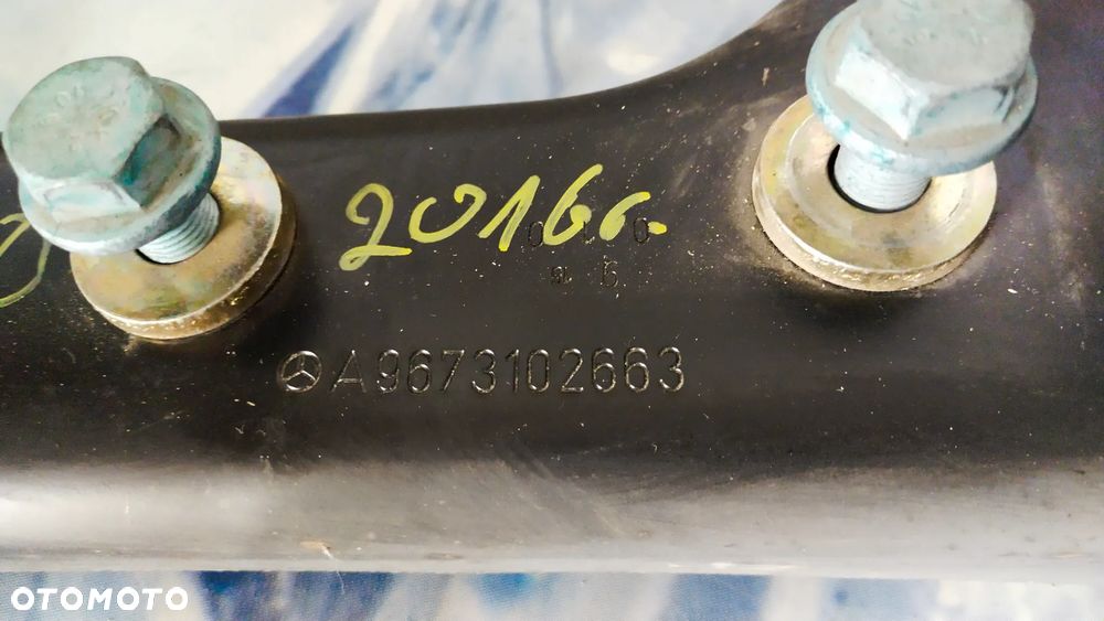 MOCOWANIE ŁAPA WYWROT KABINY ATEGO MERCEDES 2016 R  A9673102663 - 2