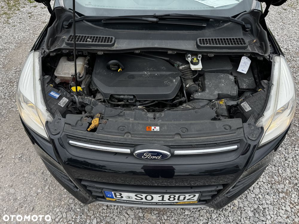 Ford Kuga 1.6 EcoBoost 2x4 Trend - 39
