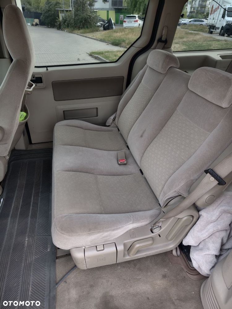 Ford Freestar 3.9 SE - 8
