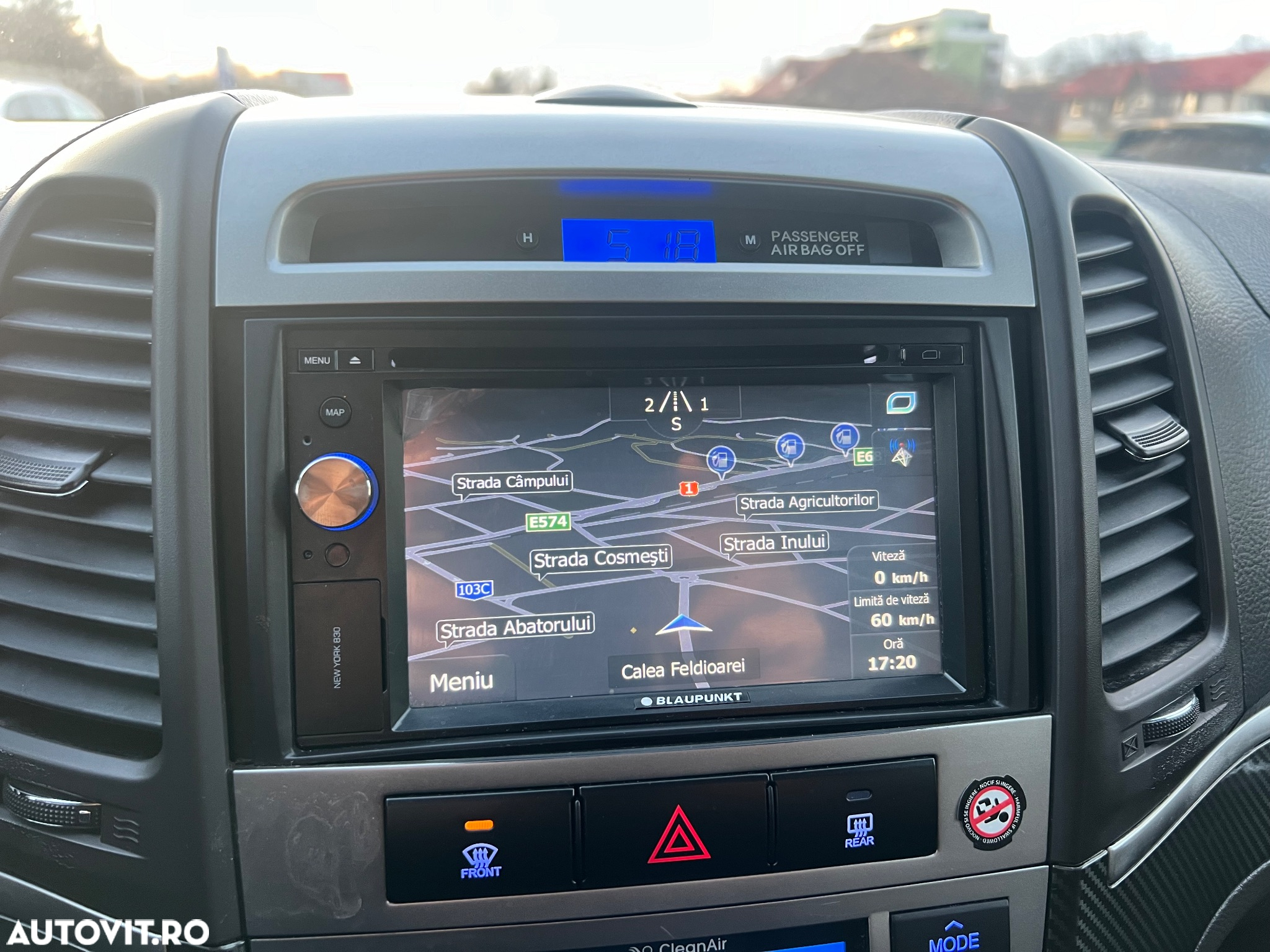 Hyundai Santa Fe - 25