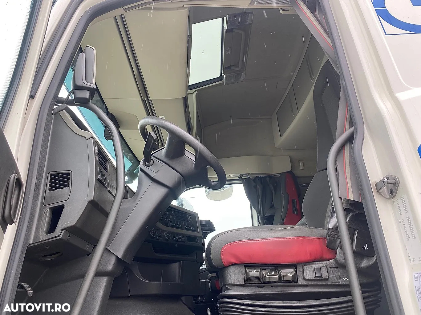 Volvo FH 460 - 12