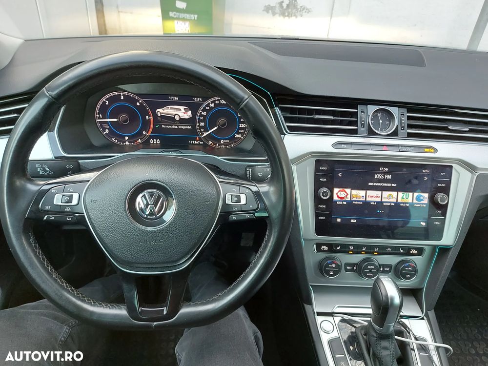 Volkswagen Passat 2.0 TDI DSG Comfortline - 5