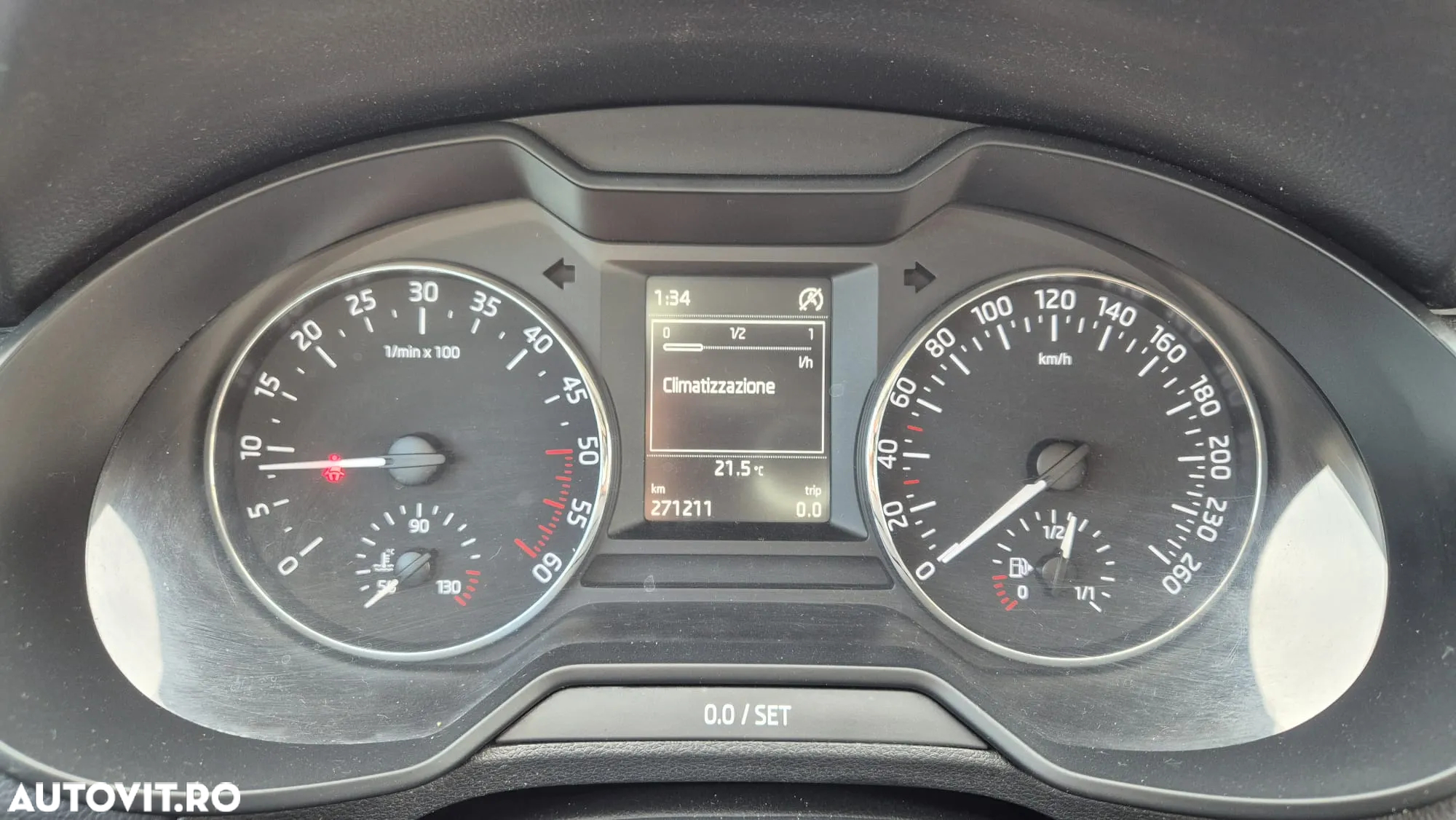 Skoda Octavia 1.6 TDI 4X4 AMBITION - 16
