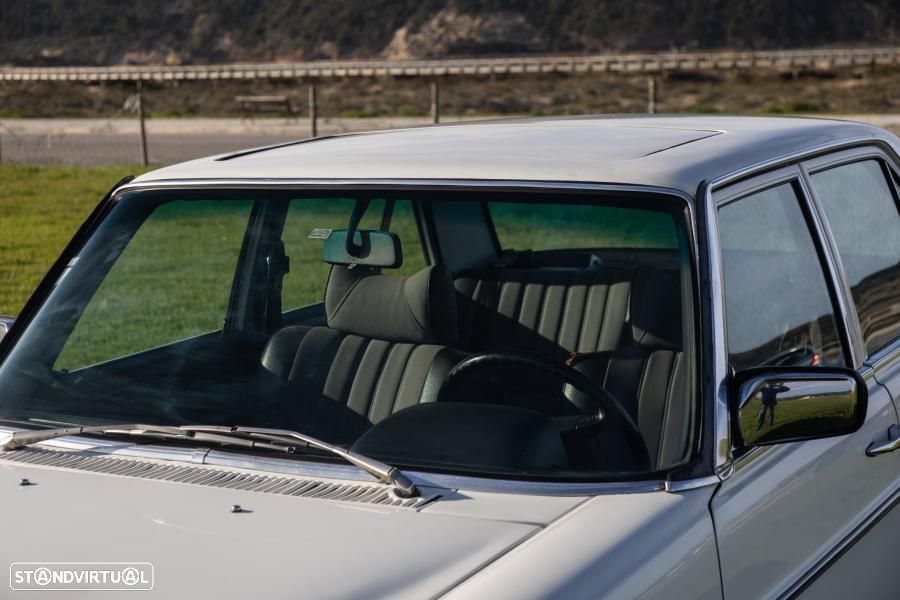 Mercedes-Benz W114/W115 (1968-1974) - 18