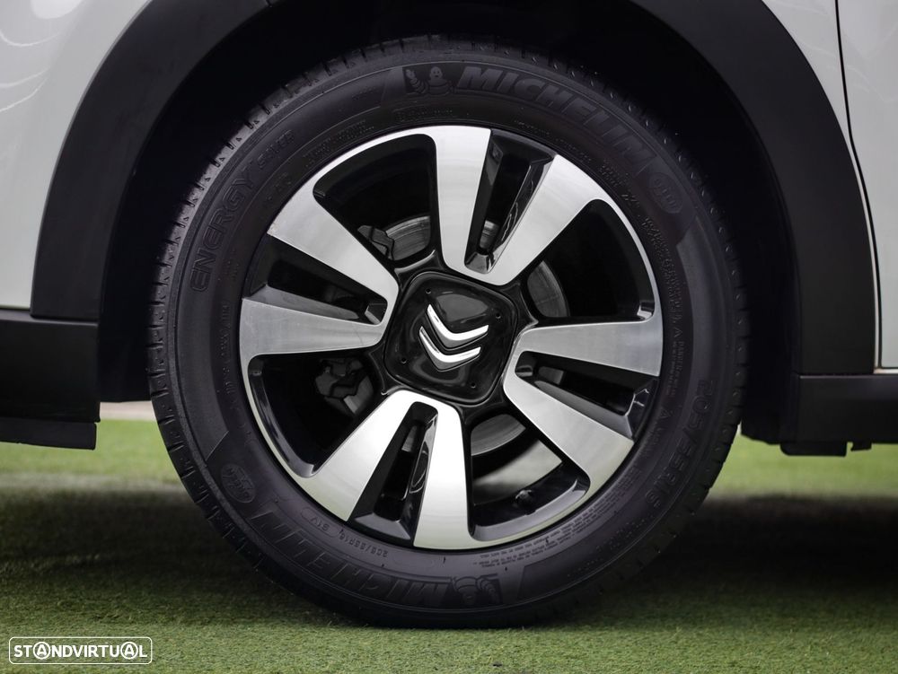 Citroën C3 1.2 PureTech Shine - 12