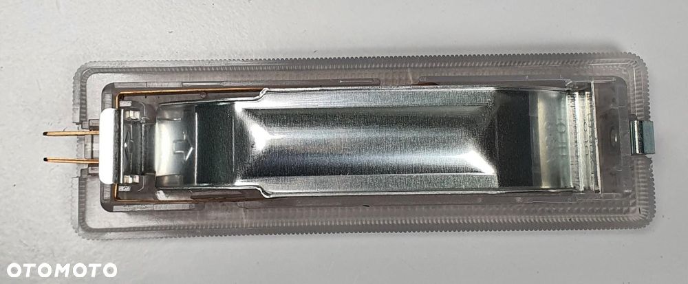 LAMPKA OŚWIETLENIE WNĘTRZA PORSCHE CAYENNE - 2