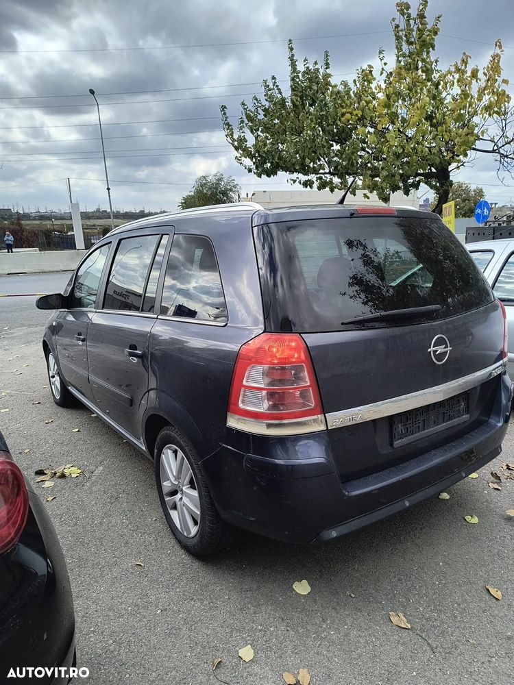 Opel Zafira 1.9 CDTI - 3