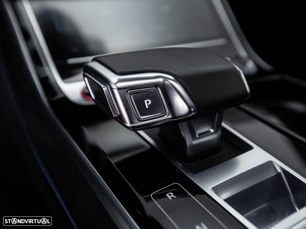 Audi S8 — fotografia 32