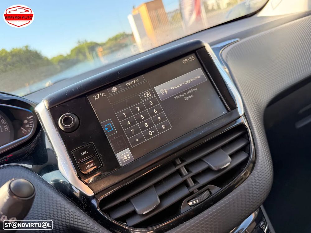 Peugeot 2008 1.6 e-HDi Allure - 21