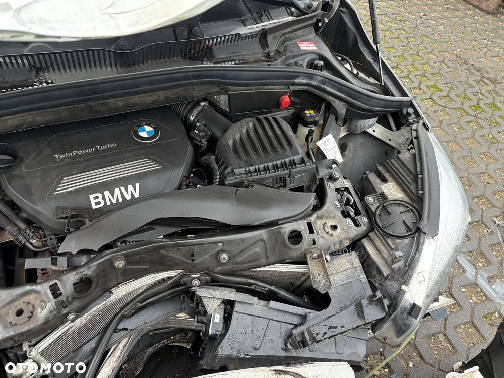 BMW Seria 2 216d - 8