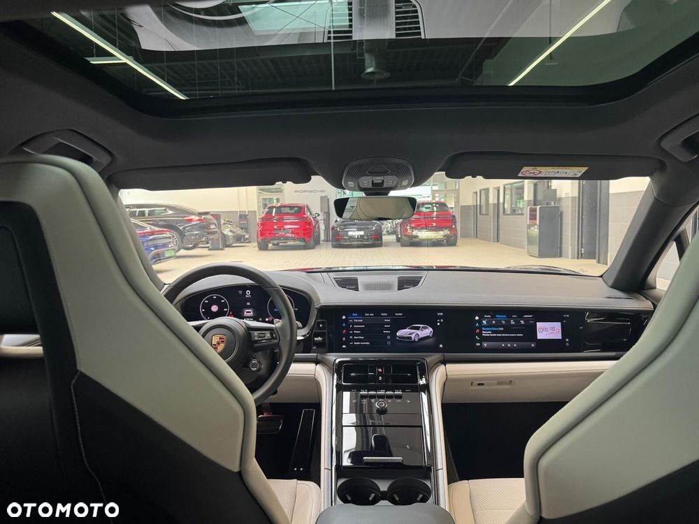 Porsche Panamera 4 - 27