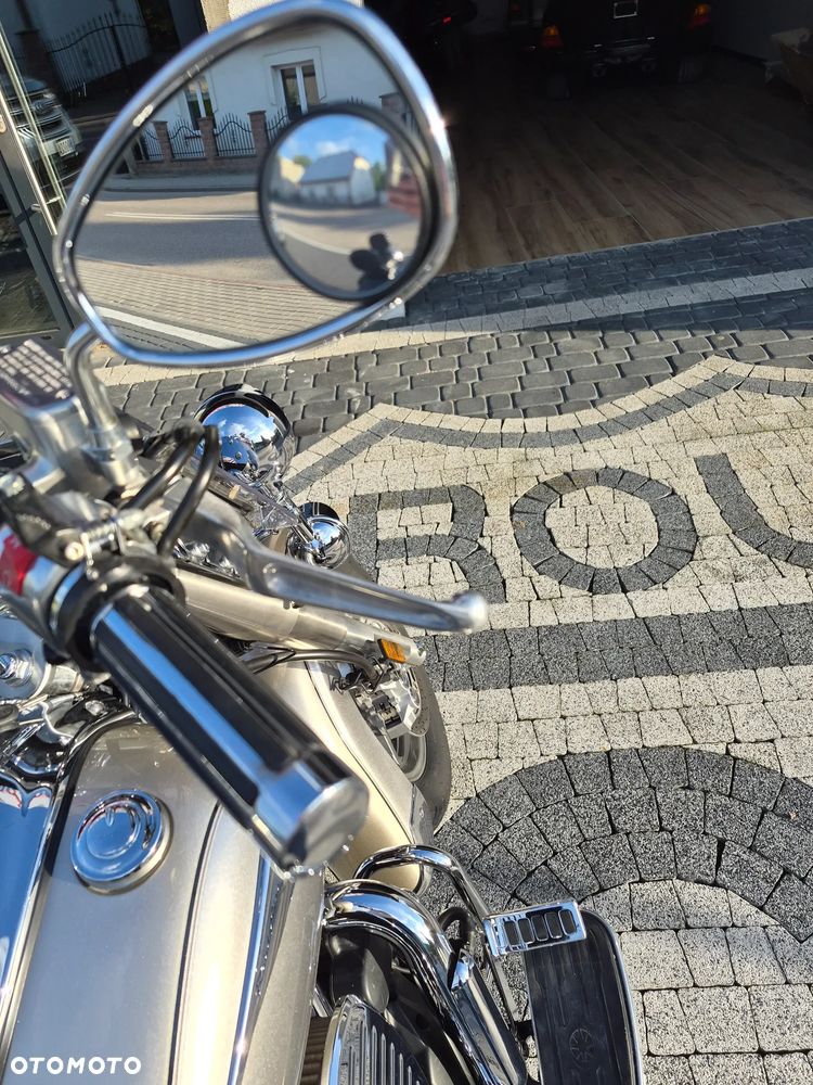 Yamaha Road Star - 12