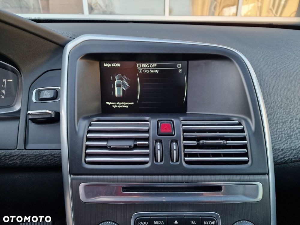 Volvo XC 60 D4 Drive-E Summum - 25