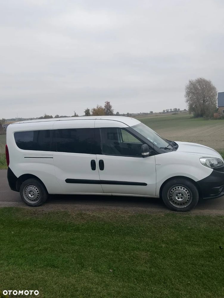 Fiat Dooblo - 10