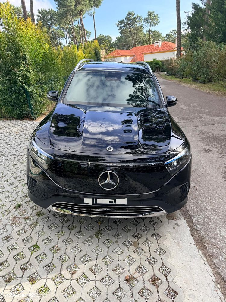 Mercedes-Benz EQB - 9