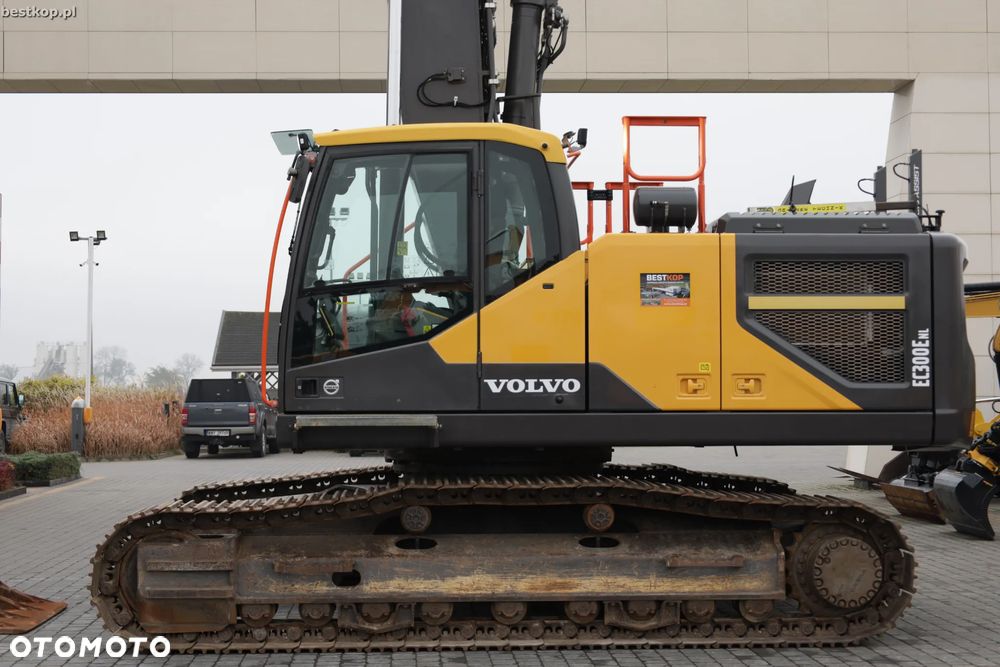 Volvo EC300E NL - 4