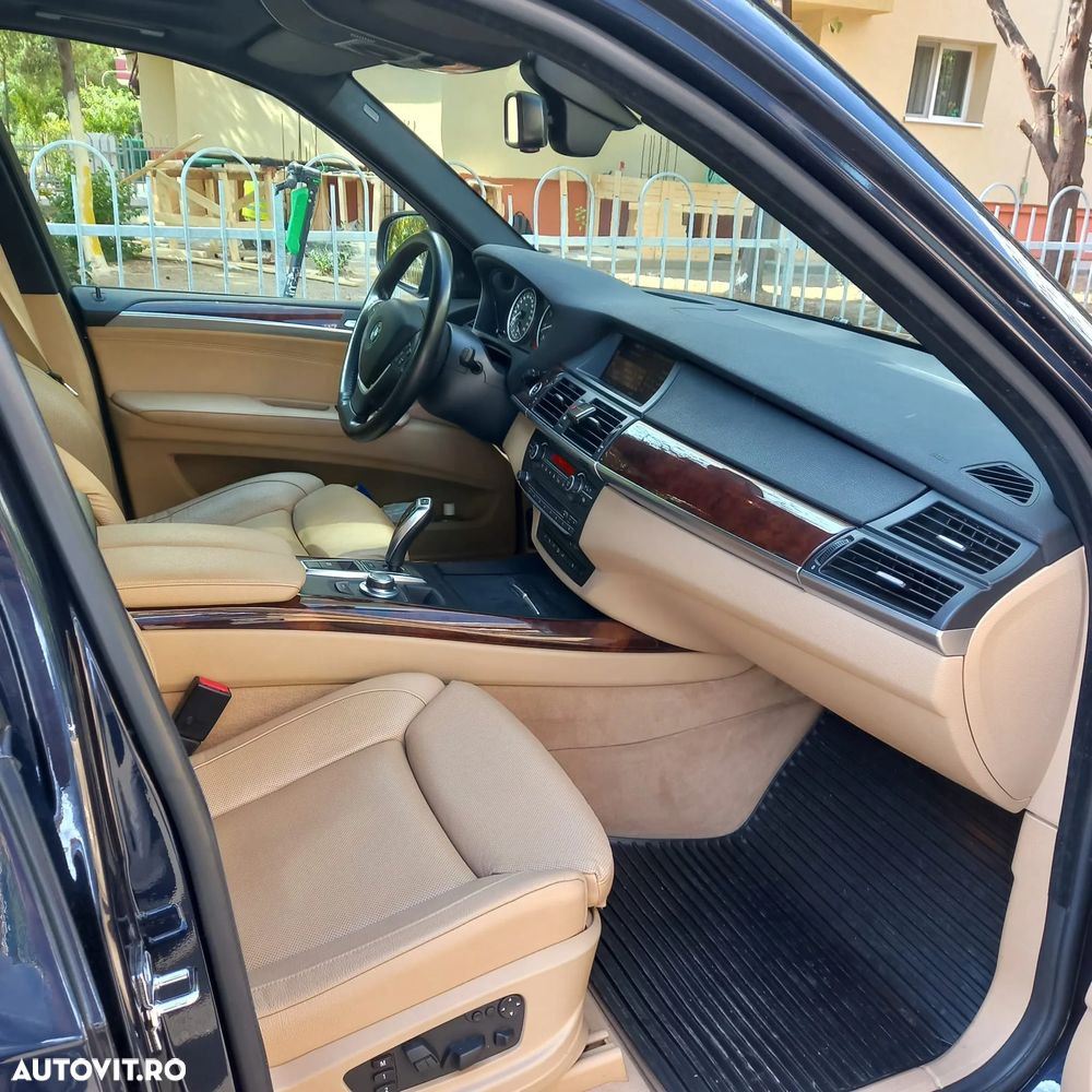 BMW X5 4.8i Aut. - 12