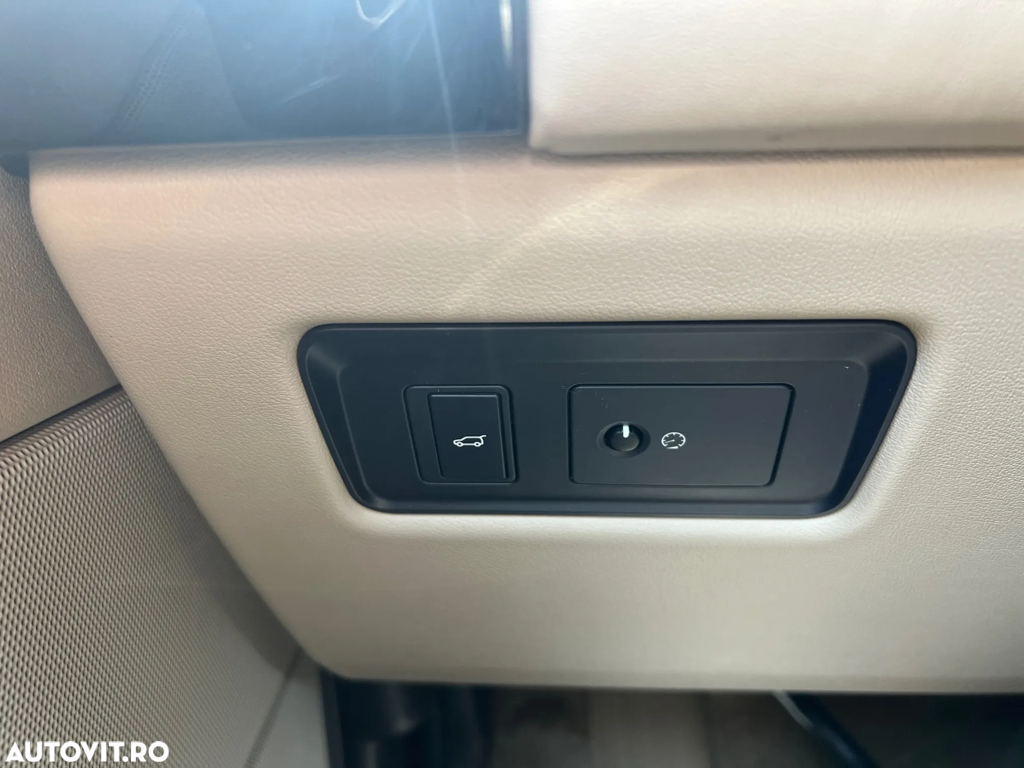 Land Rover Range Rover Vogue - 24