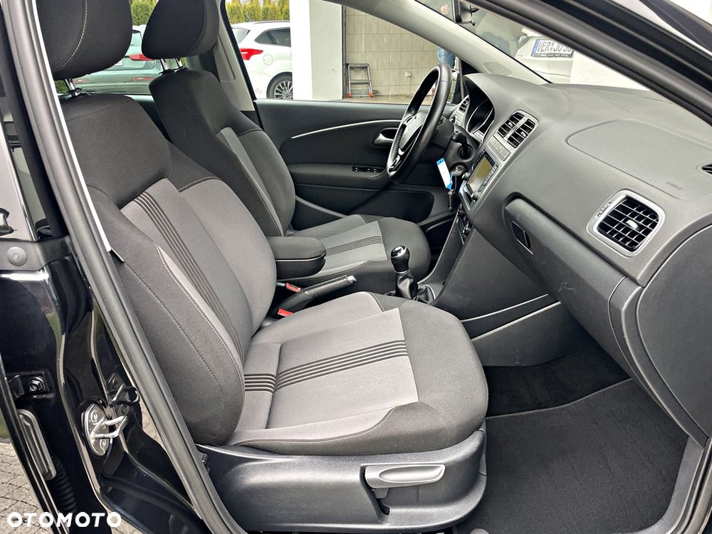 Volkswagen Polo 1.4 TDI Blue Motion Technology Allstar - 20