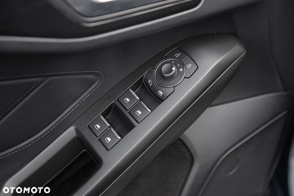 Ford Focus 1.5 EcoBlue Start-Stopp-System ST-LINE - 16