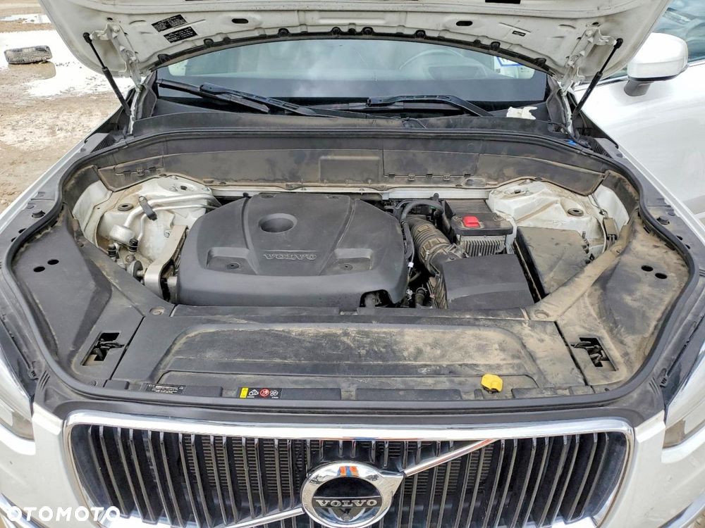Volvo XC 90 T6 AWD Geartronic Momentum - 11