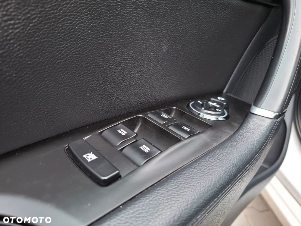 Hyundai i40 Kombi blue 1.7 CRDi Premium - 19